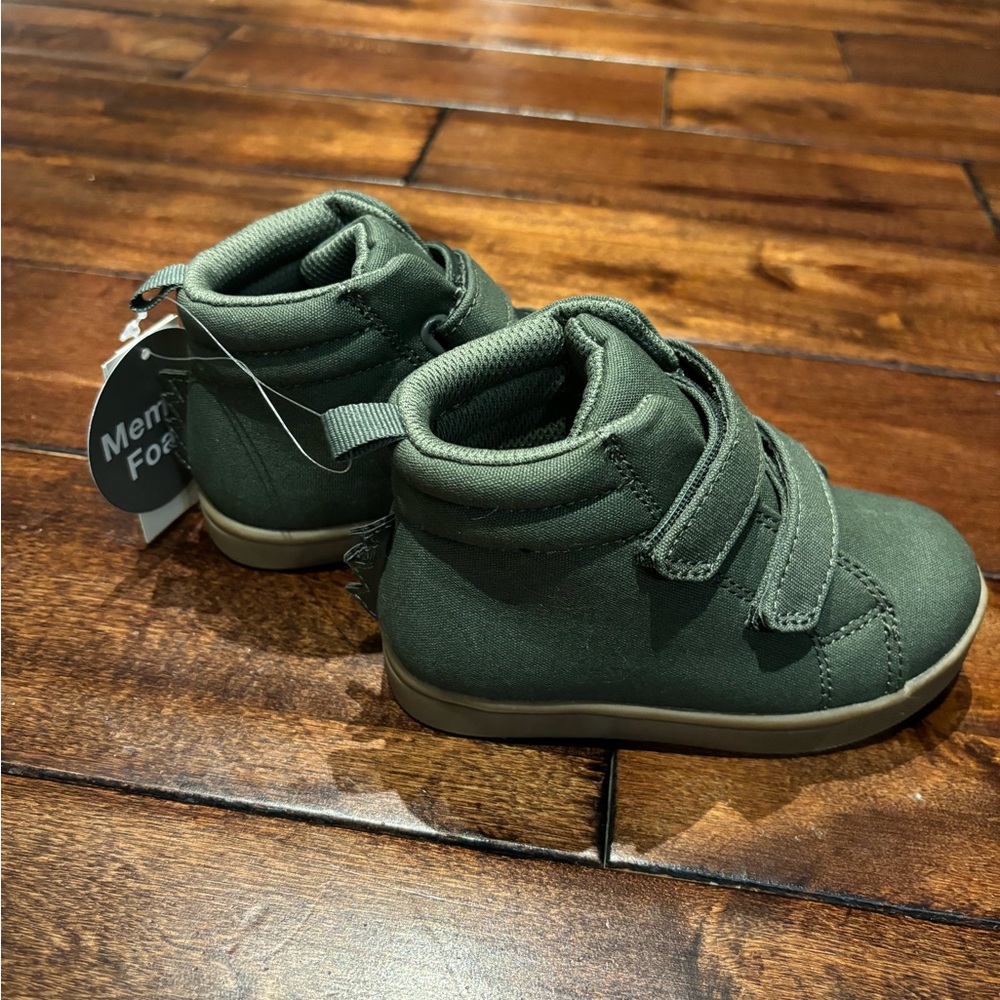 BNWT GAP toddler dino booties
